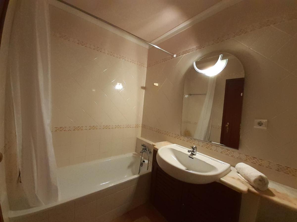 Vp Flat With Balcony And Pool View Appartement Alvor