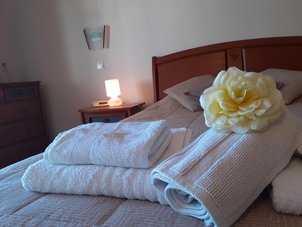 Vp Flat With Balcony And Pool View Apartment Alvor